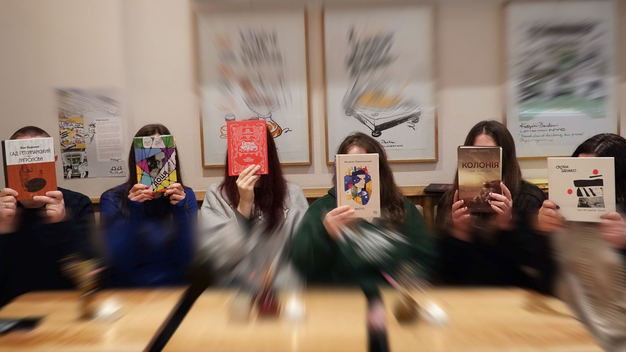 Читацькі клуби Берліна та Бранденбурга - літературні осередки тепла